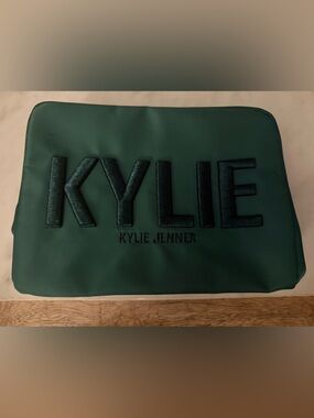 Kylie Cosmetics Dark Green women’s Toiletry Pouch with Green Embossed Logo